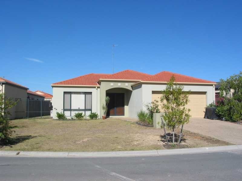 41 Olympus Drive, Robina QLD 4226