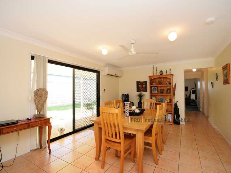 6 Parlour Place, Robina QLD 4226