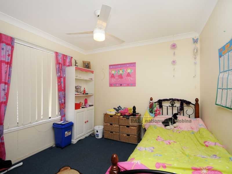 6 Parlour Place, Robina QLD 4226