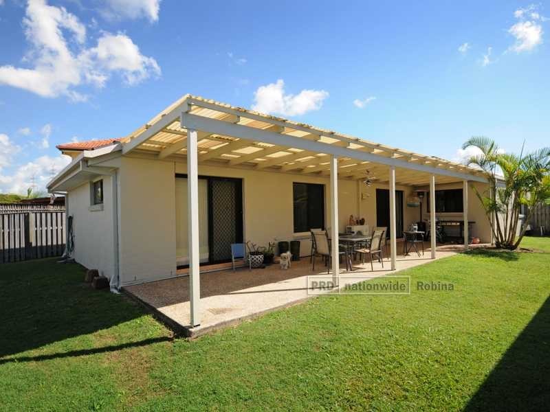6 Parlour Place, Robina QLD 4226
