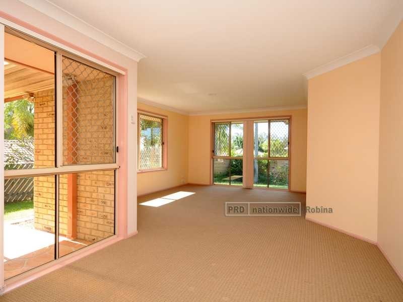 86 Petherbridge Avenue, Merrimac QLD 4226