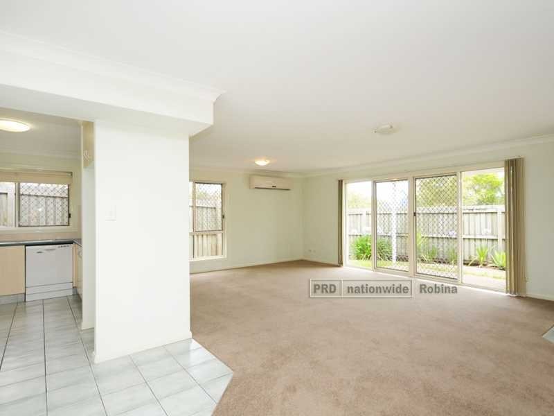 Unit 2/13 Protea Court, Robina QLD 4226