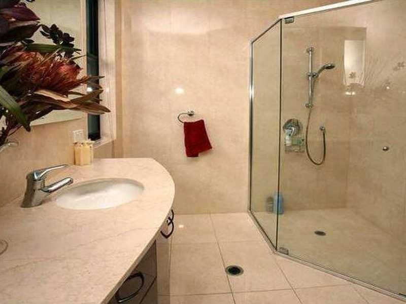 74 Bollard Circuit, Clear Island Waters QLD 4226