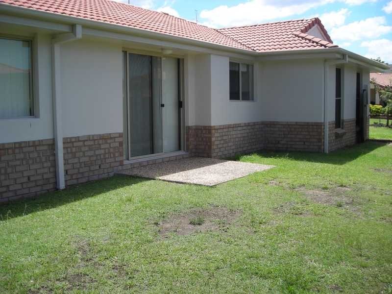 4 Red Ash Court, Merrimac QLD 4226