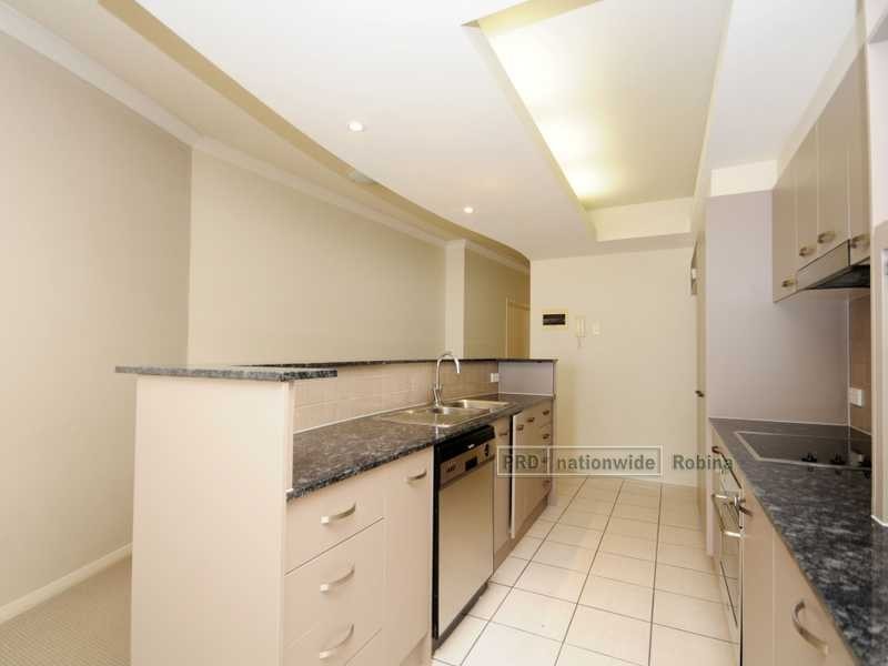 Unit 2/27 Ranier Crescent, Varsity Lakes QLD 4227