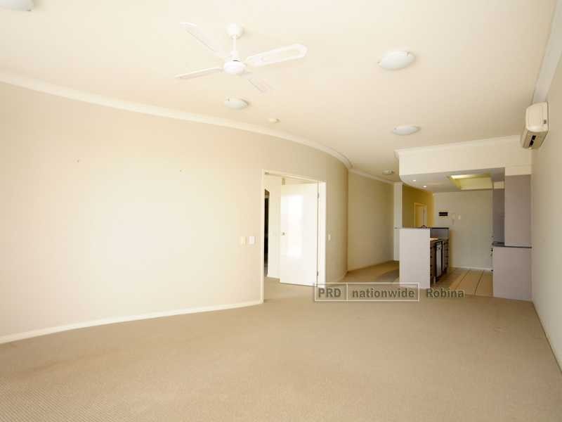 Unit 2/27 Ranier Crescent, Varsity Lakes QLD 4227