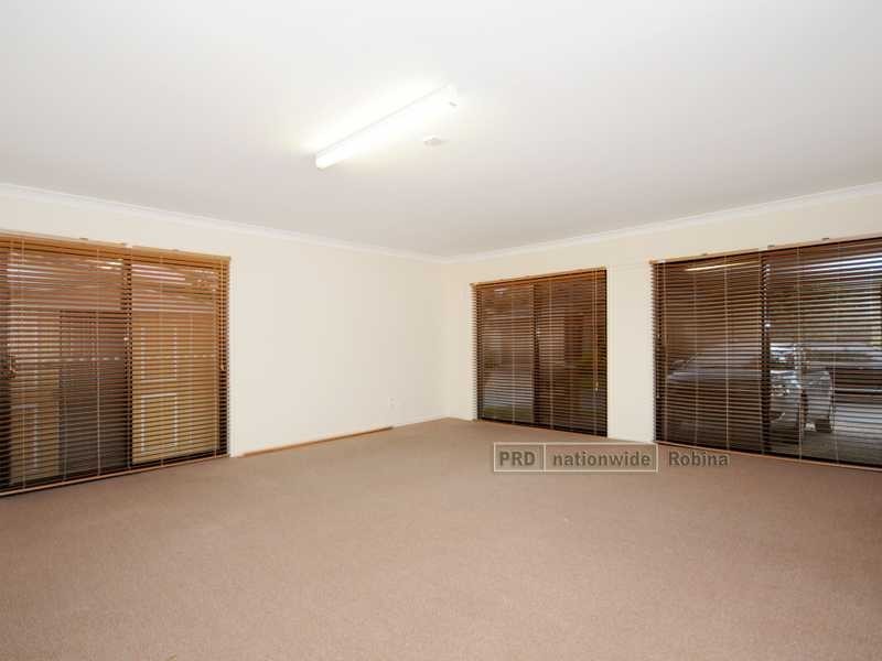 23 Riverwood Drive, Ashmore QLD 4214