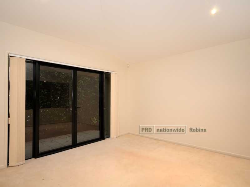 23 Riverwood Drive, Ashmore QLD 4214