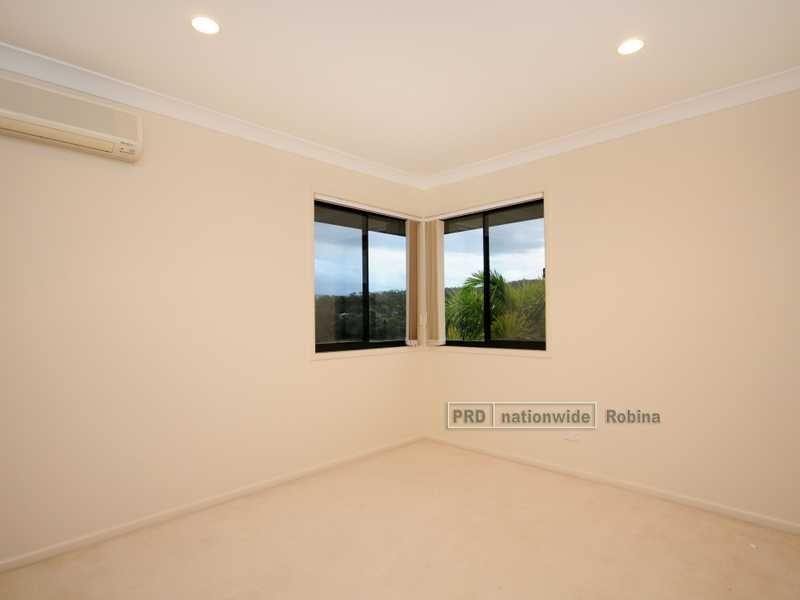 23 Riverwood Drive, Ashmore QLD 4214