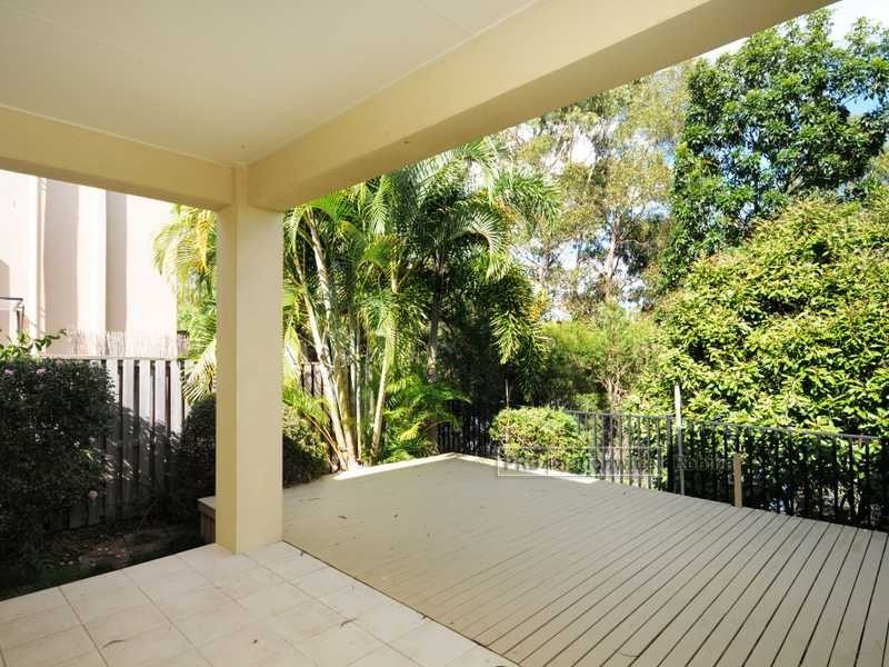 23 Riverwood Drive, Ashmore QLD 4214