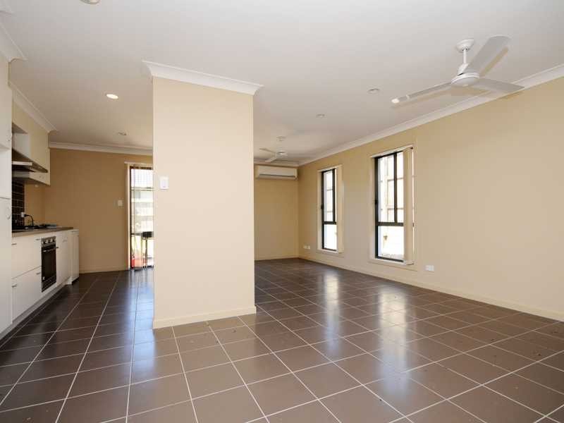 3/13 Bailer Street, Coomera QLD 4209