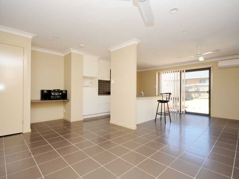 3/13 Bailer Street, Coomera QLD 4209