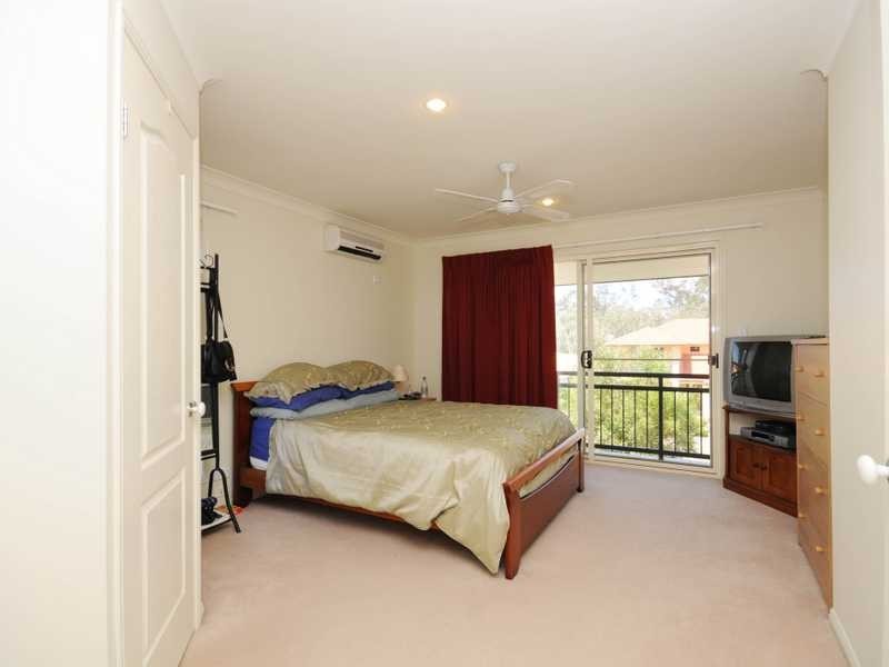 12 Solitaire Place, Robina QLD 4226