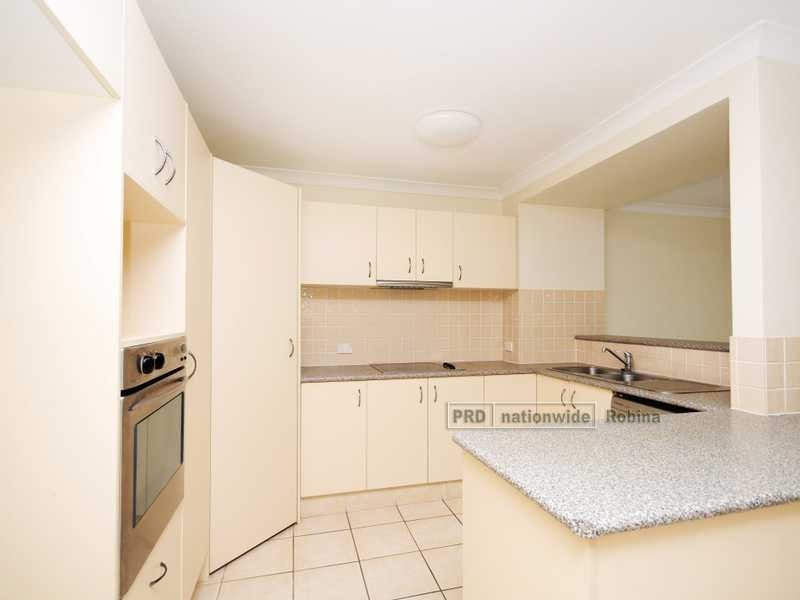 5/8 Sunbird Street, Burleigh Waters QLD 4220
