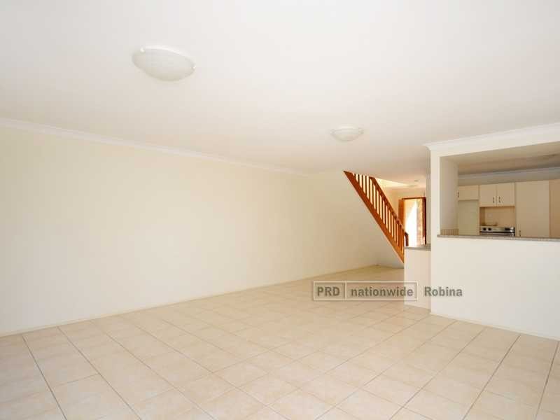 5/8 Sunbird Street, Burleigh Waters QLD 4220