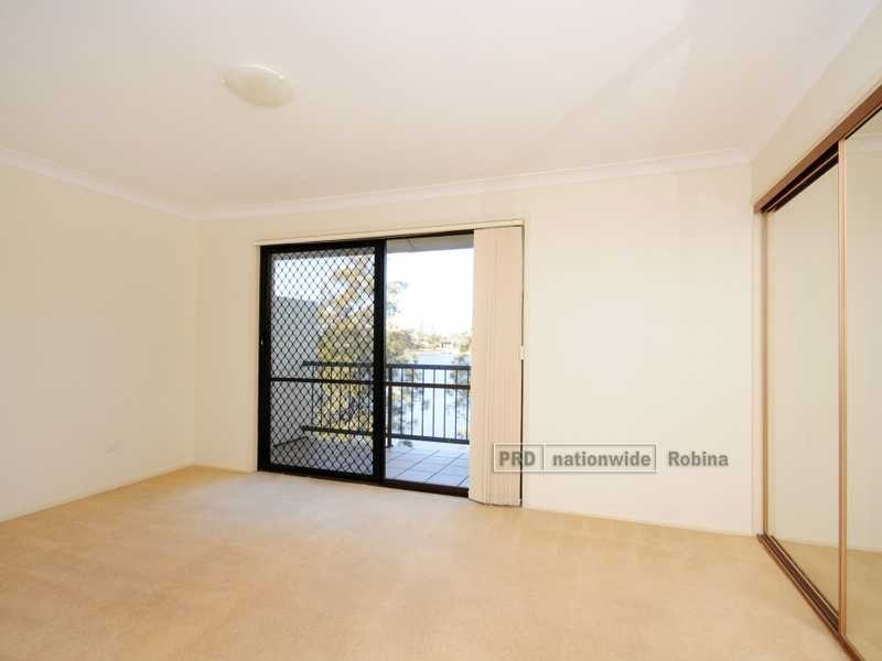 5/8 Sunbird Street, Burleigh Waters QLD 4220