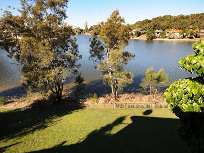 5/8 Sunbird Street, Burleigh Waters QLD 4220