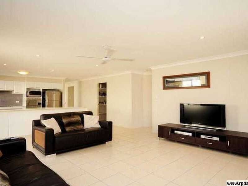 Unit 1/5 Maidenhair Place, Robina QLD 4226