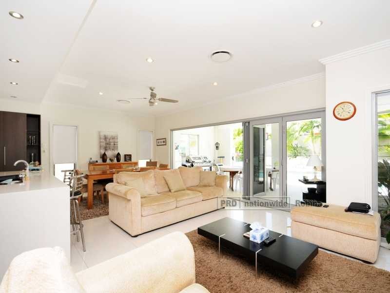 40 Great Southern Drive, Robina QLD 4226