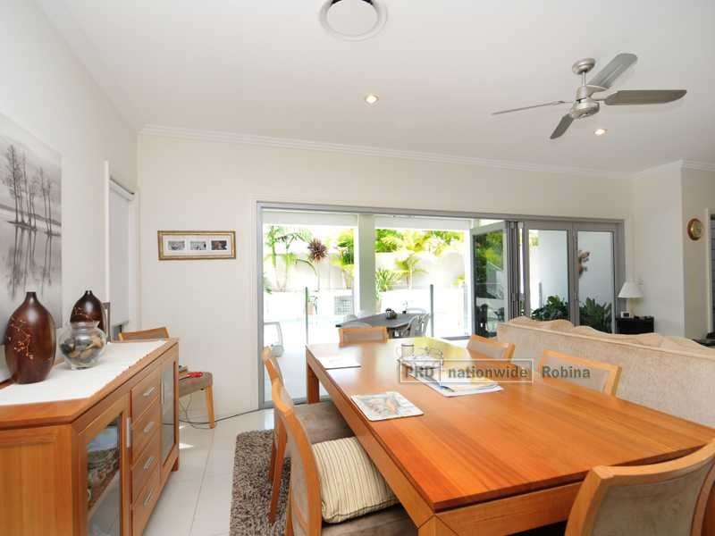 40 Great Southern Drive, Robina QLD 4226