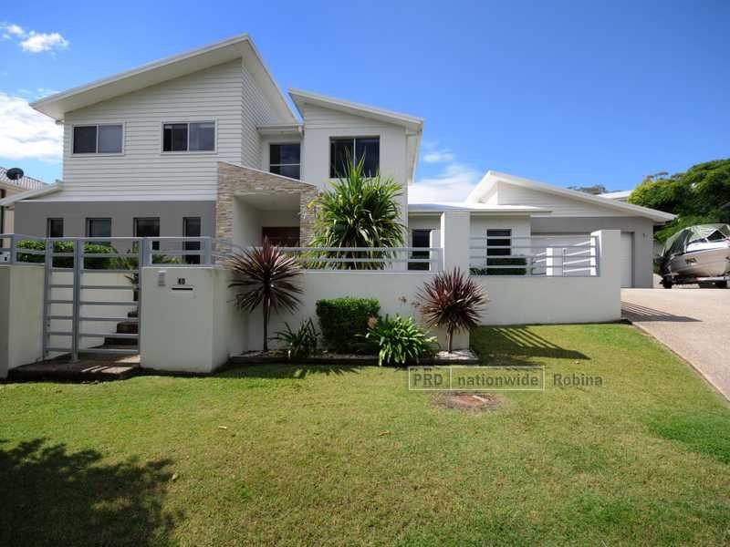 40 Great Southern Drive, Robina QLD 4226