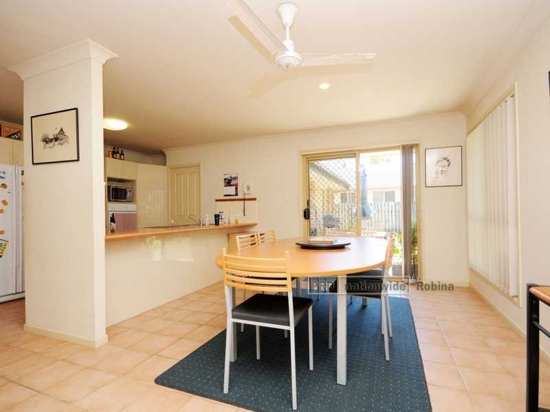 18 Swanton Drive, Mudgeeraba QLD 4213