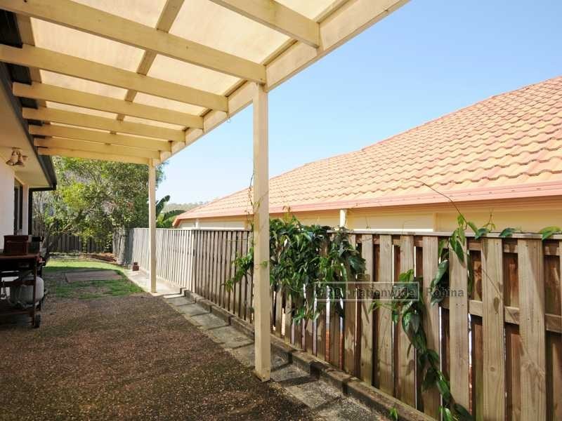 2 Howea Way, Robina QLD 4226