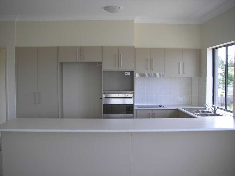 6/22 Tourangeau Crescent, Varsity Lakes QLD 4227