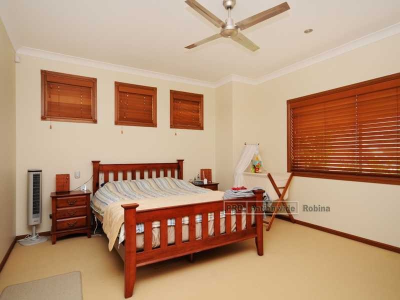 44 Bayswater Avenue, Varsity Lakes QLD 4227