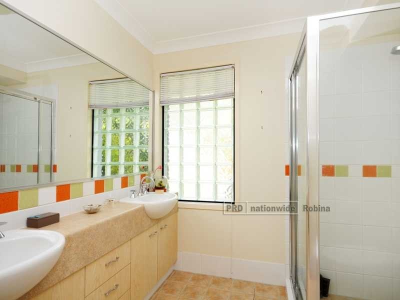 6 Keegan Circuit, Currumbin Waters QLD 4223