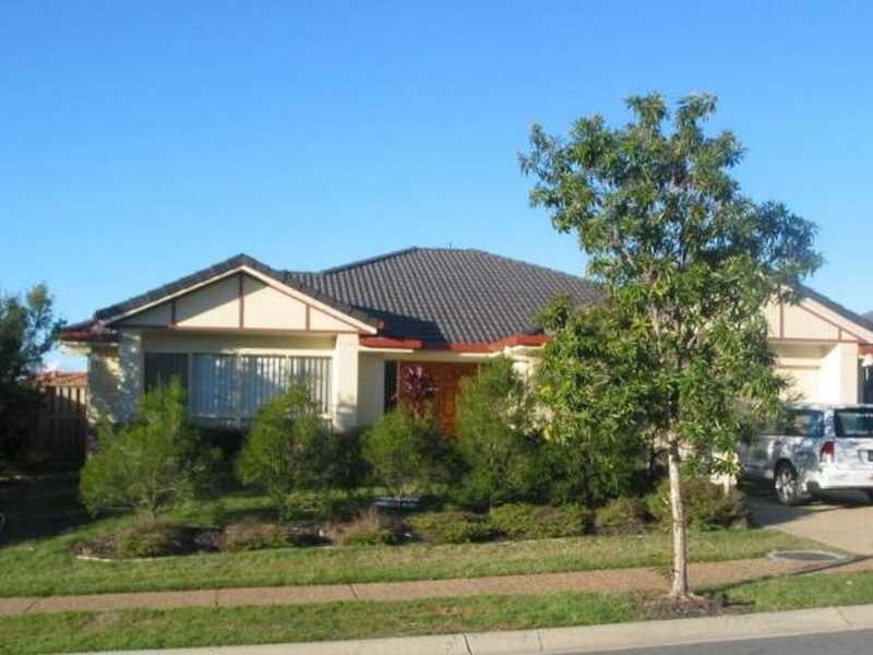 6 Lancewood Circuit, Robina QLD 4226