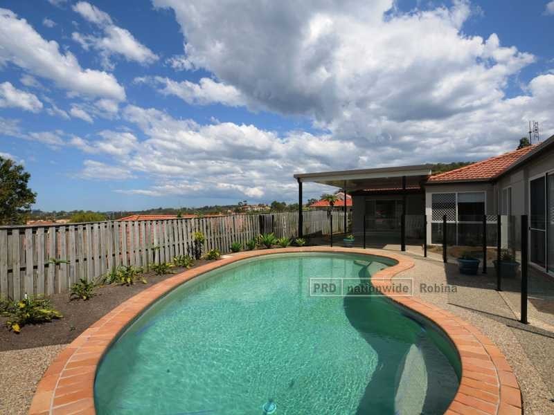 43 Langport Parade, Mudgeeraba QLD 4213
