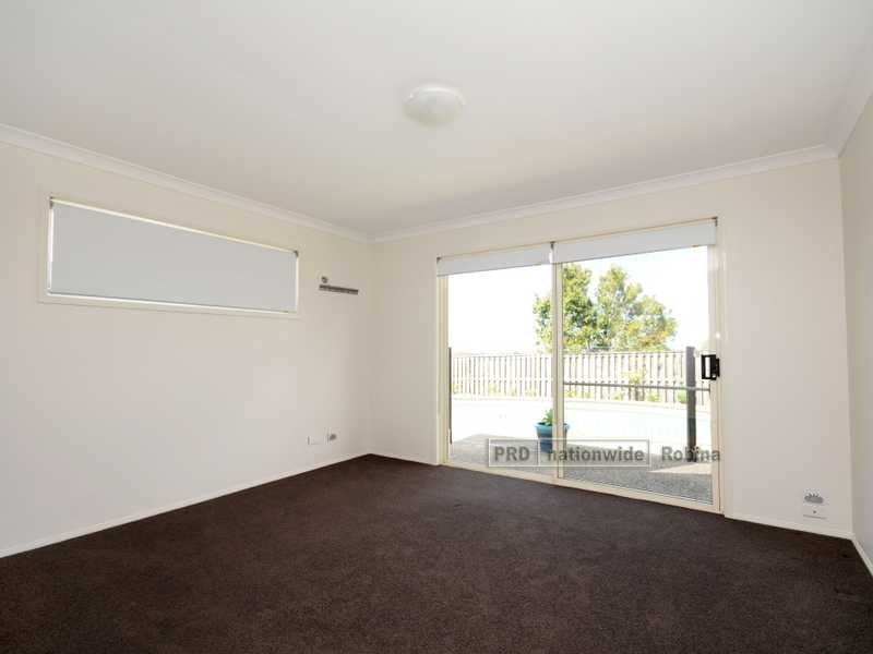 43 Langport Parade, Mudgeeraba QLD 4213