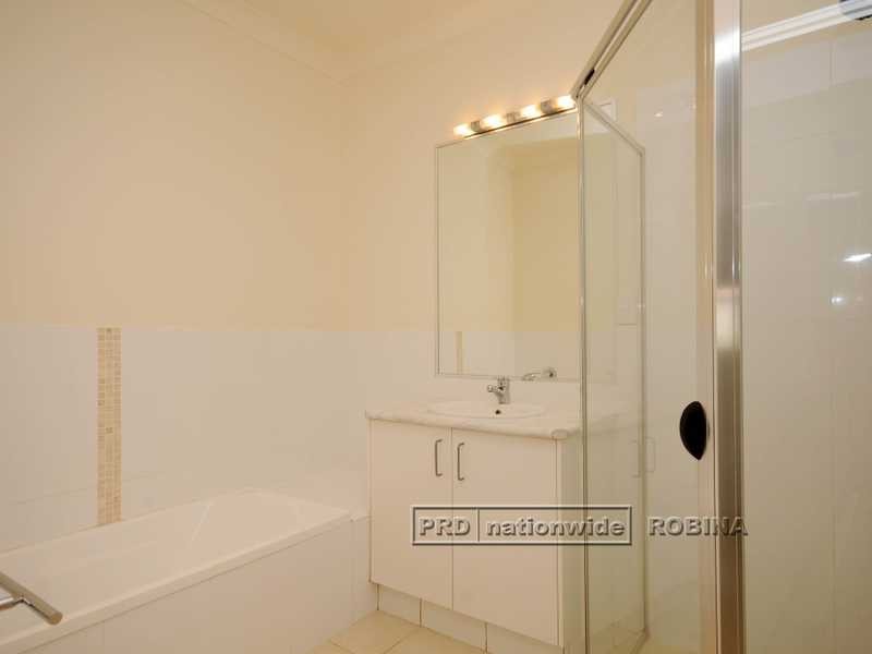 3/25 Port Peyra Cres, Varsity Lakes QLD 4227