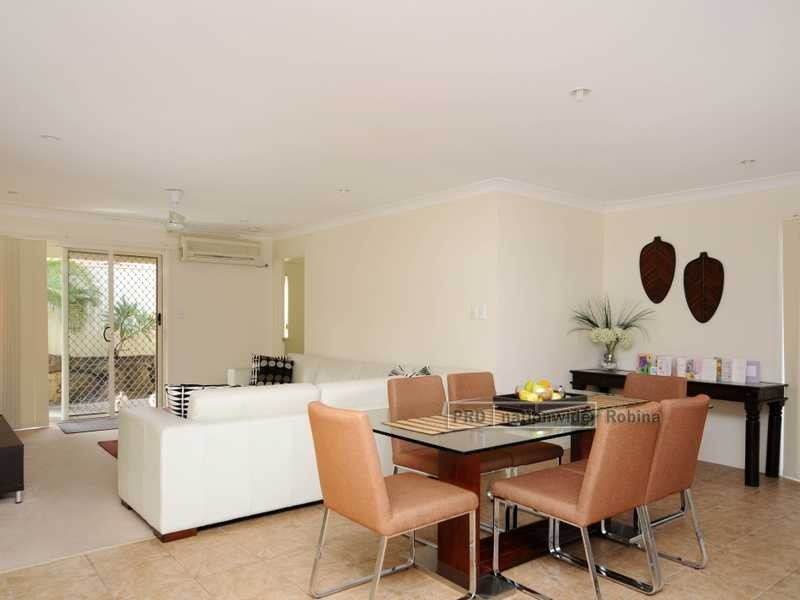 83 Tee Trees Boulevarde, Arundel QLD 4214