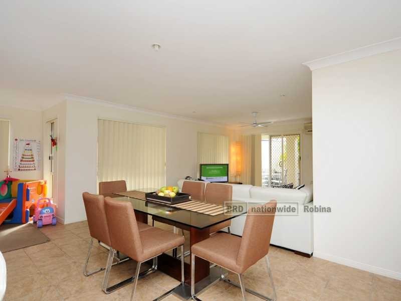 83 Tee Trees Boulevarde, Arundel QLD 4214