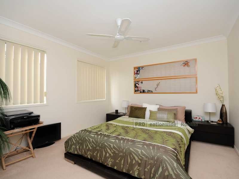 83 Tee Trees Boulevarde, Arundel QLD 4214
