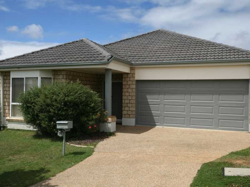18 Windemere Crescent, Varsity Lakes QLD 4227