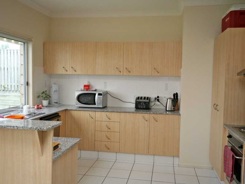 18 Windemere Crescent, Varsity Lakes QLD 4227