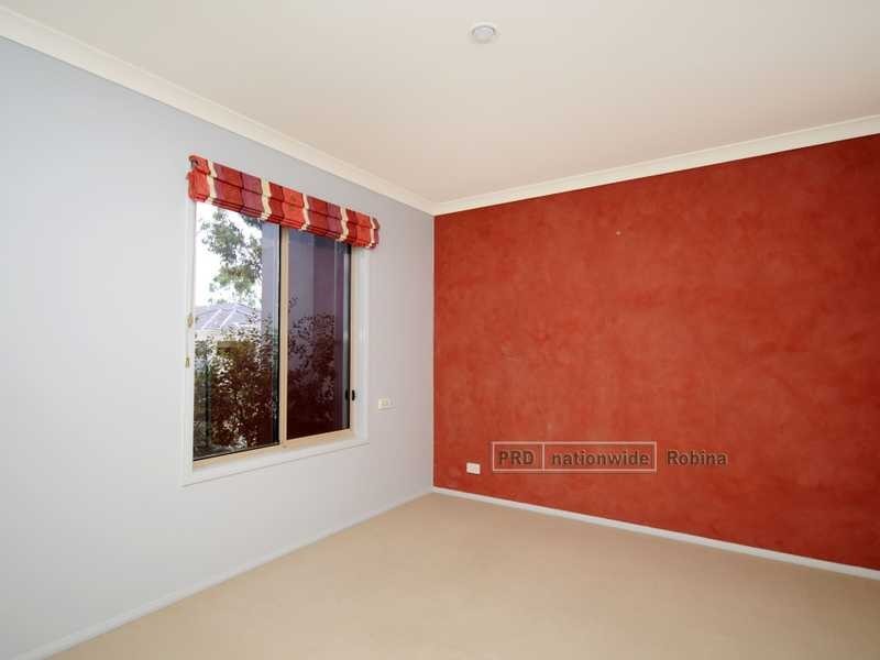 1 Avellino Drive, Varsity Lakes QLD 4227