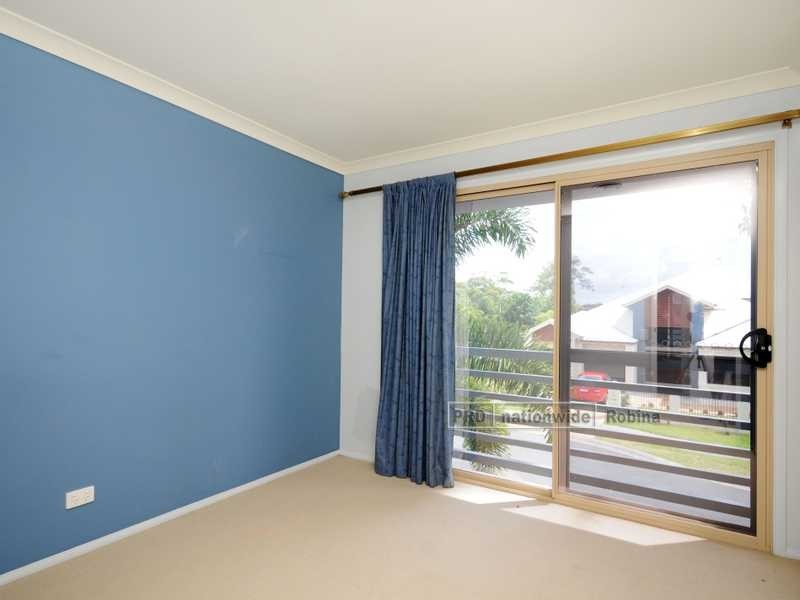 1 Avellino Drive, Varsity Lakes QLD 4227