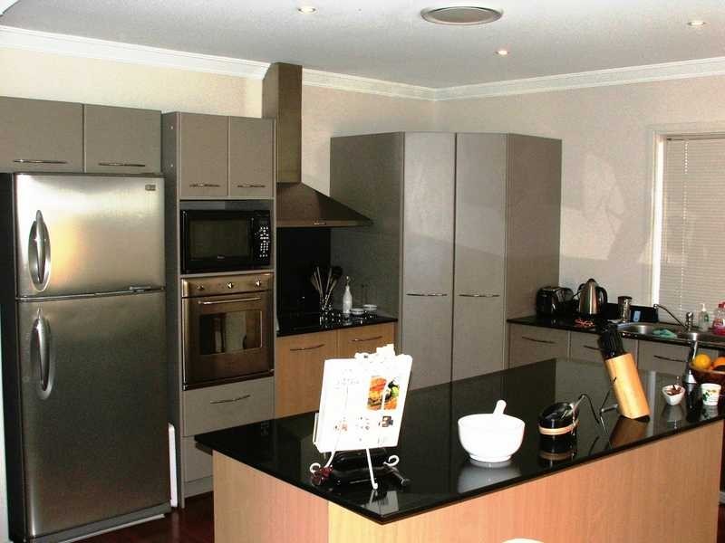15 Northpoint Close, Robina QLD 4226