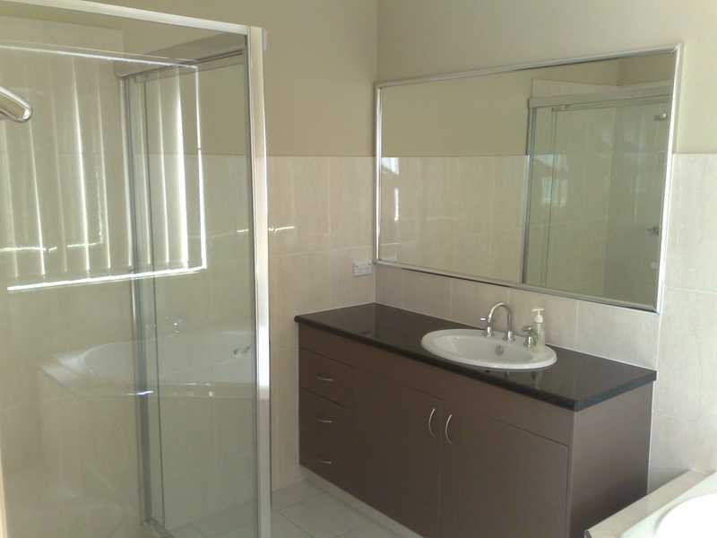 3/28 Gerona Circuit, Varsity Lakes QLD 4227