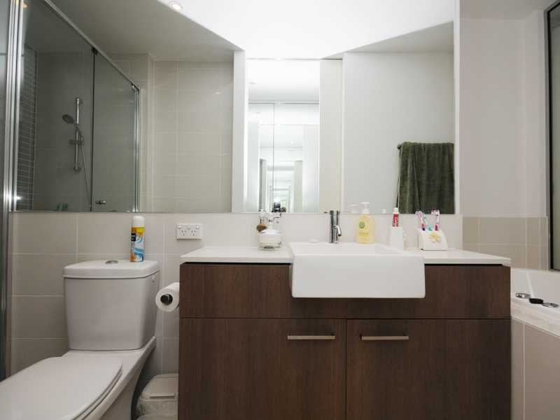 Unit 31/310 Easthill Drive, Robina QLD 4226