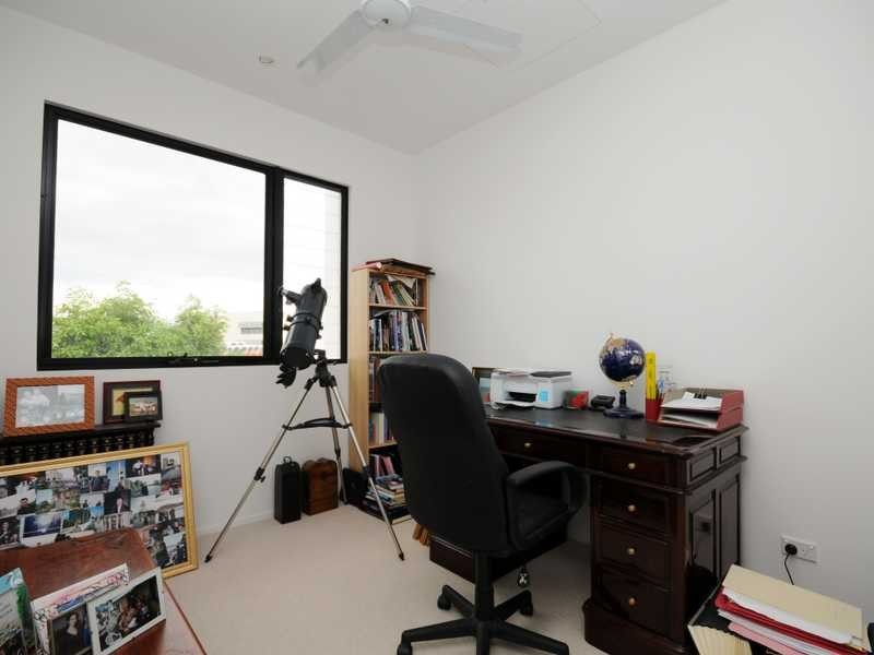 Unit 31/310 Easthill Drive, Robina QLD 4226