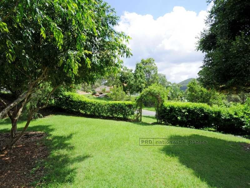 10 Carol Anne Court, Bonogin QLD 4213