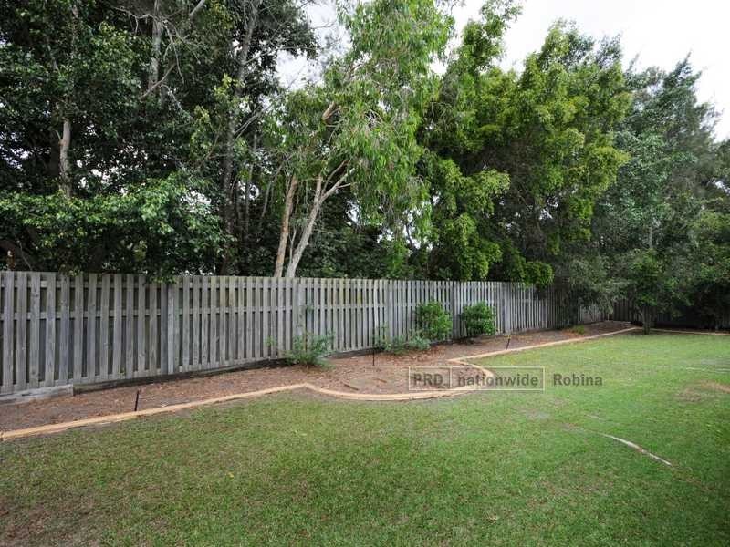 7 Oaklyn Place, Merrimac QLD 4226