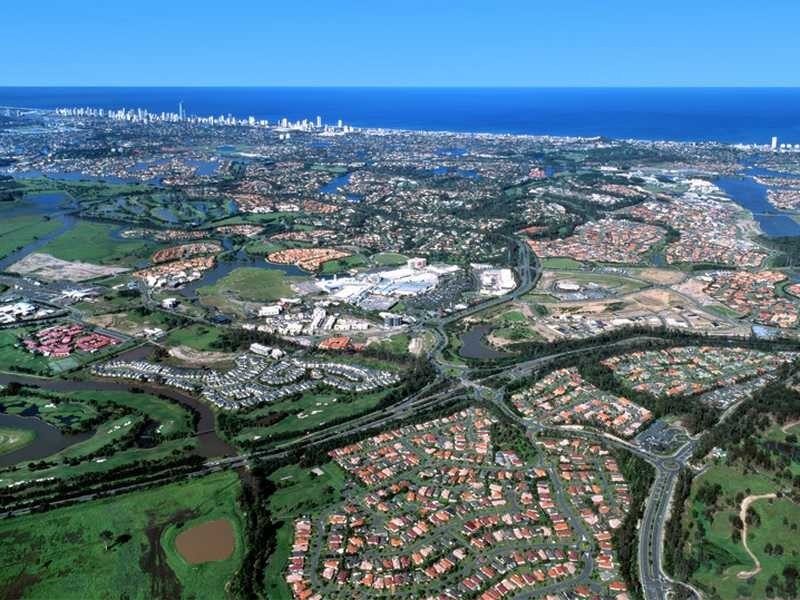 28 Seafoam Close, Varsity Lakes QLD 4227