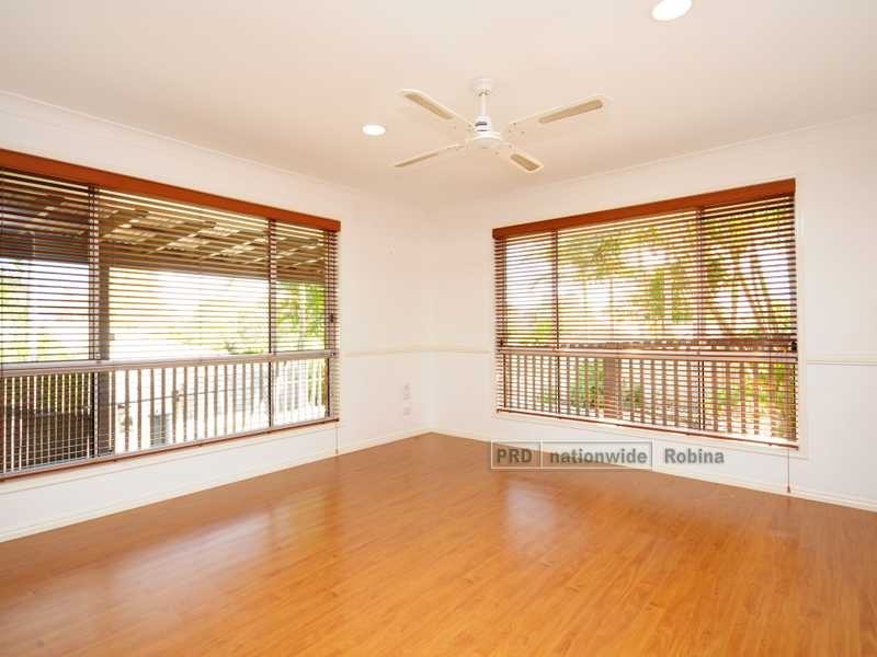 80 Thorngate Drive, Robina QLD 4226