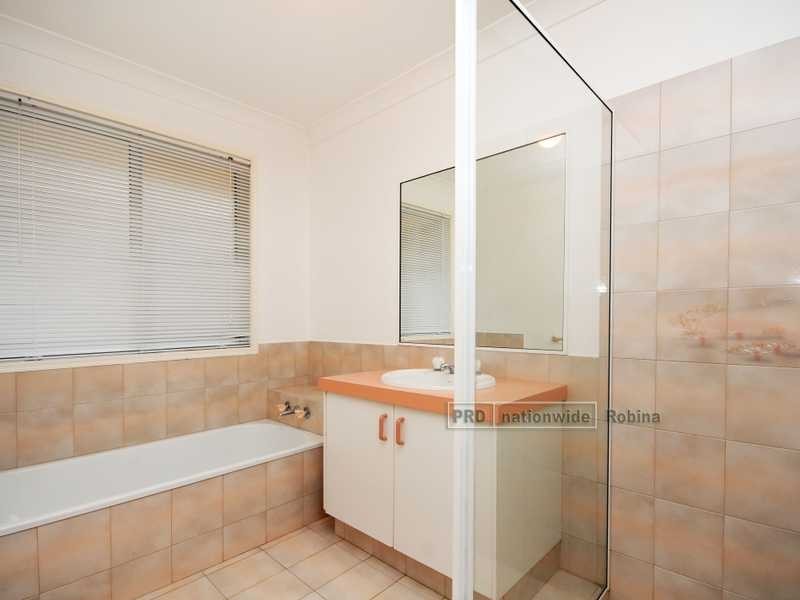 80 Thorngate Drive, Robina QLD 4226